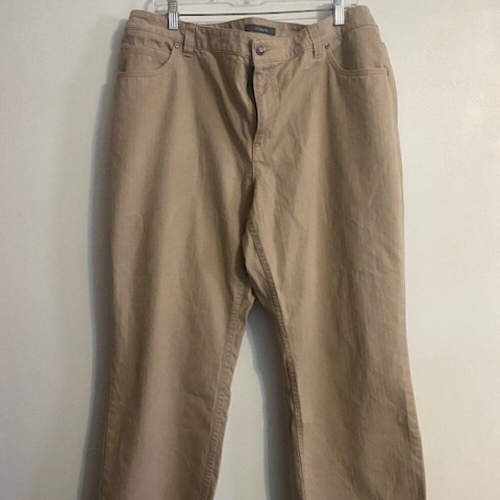 Liz Claiborne Khaki Flare 5 pockets crop pants, size 18W